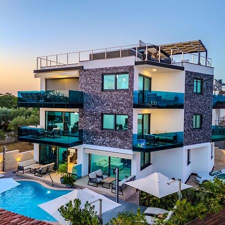 Luxury Apartments Vilamaloca Vir Eksteriør billede