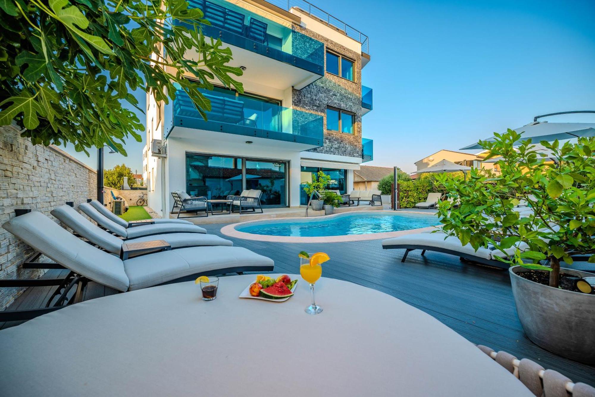 Luxury Apartments Vilamaloca Vir Eksteriør billede