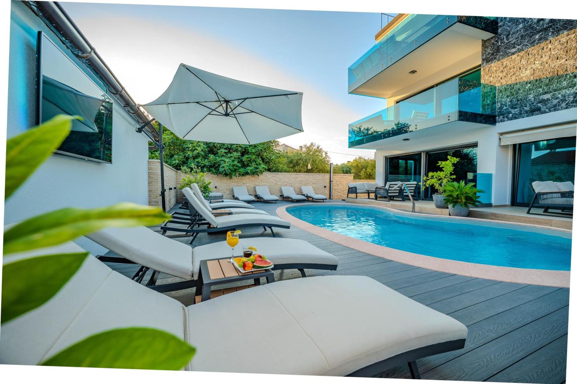 Luxury Apartments Vilamaloca Vir Eksteriør billede