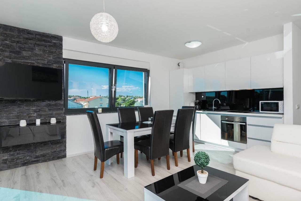 Luxury Apartments Vilamaloca Vir Eksteriør billede